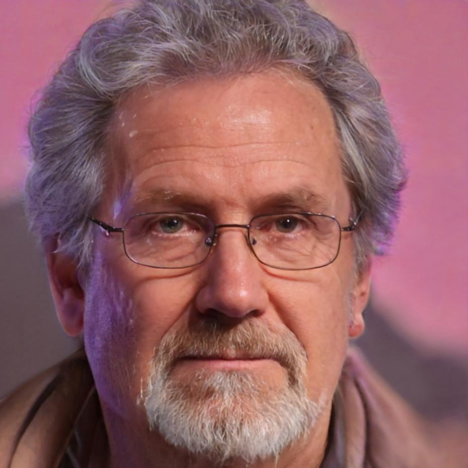 Portrait de Mathieu Bergeron, expert en consolidation budgétaire